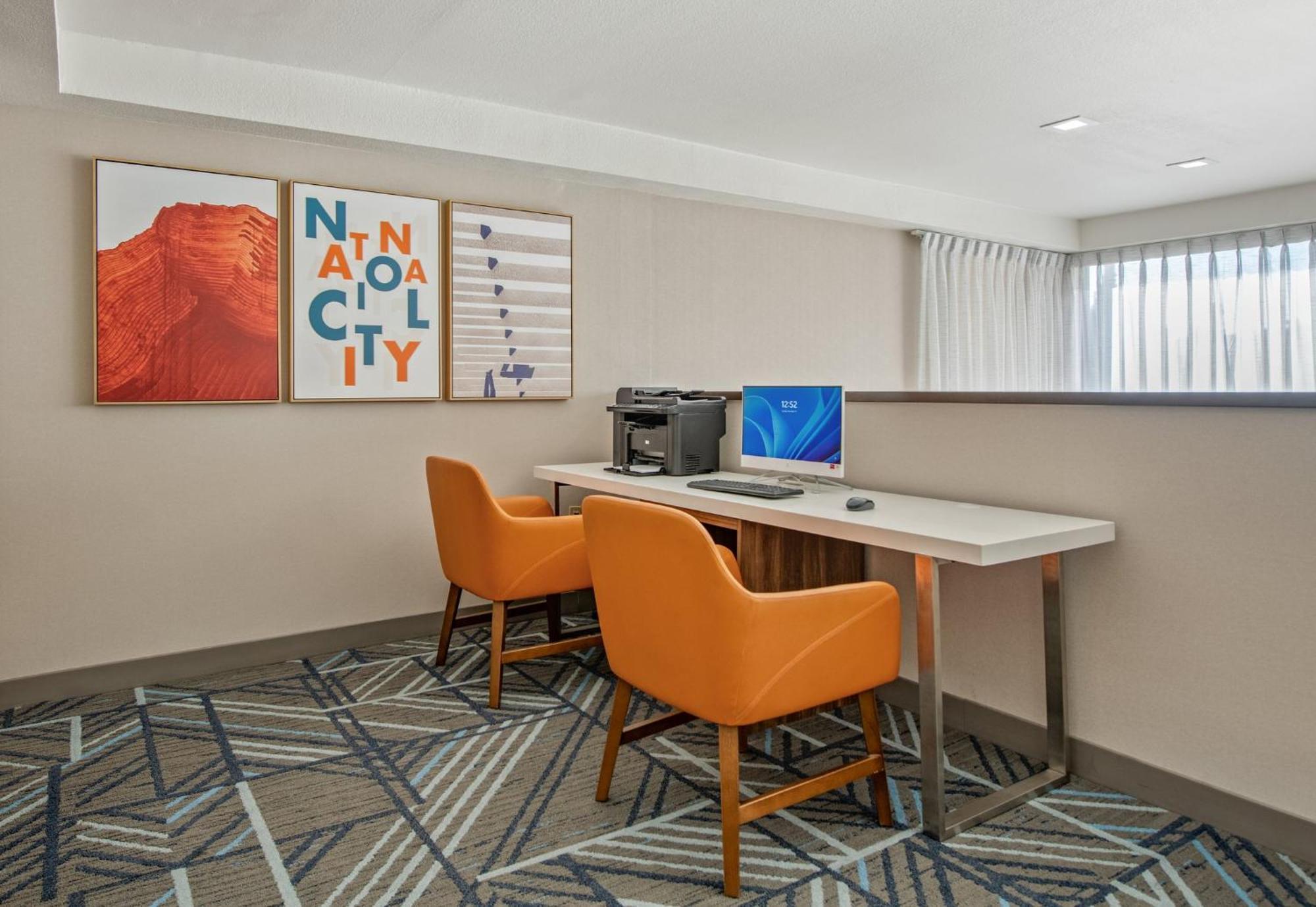 Holiday Inn Express San Diego South - National City By Ihg Esterno foto