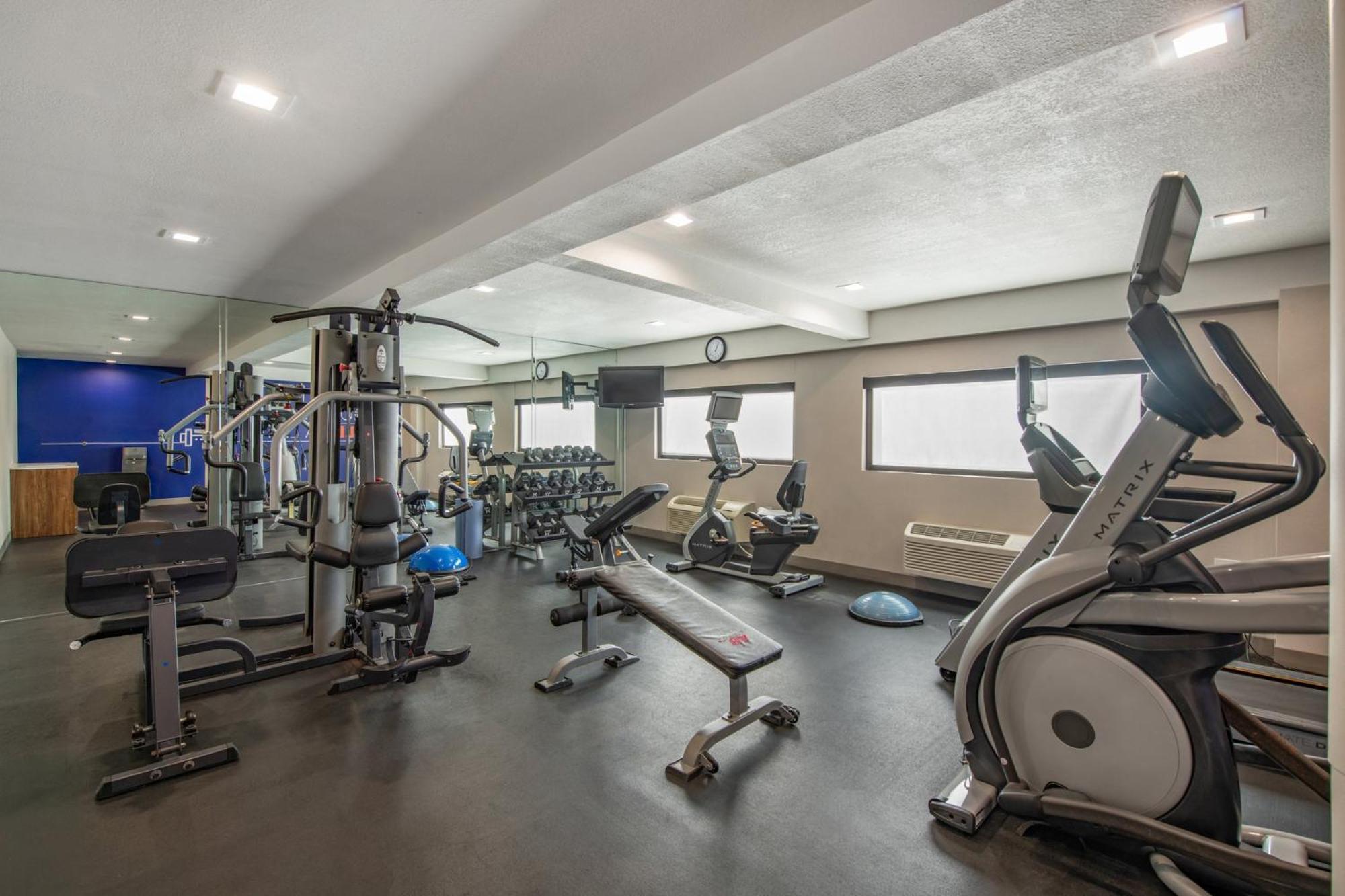 Holiday Inn Express San Diego South - National City By Ihg Esterno foto